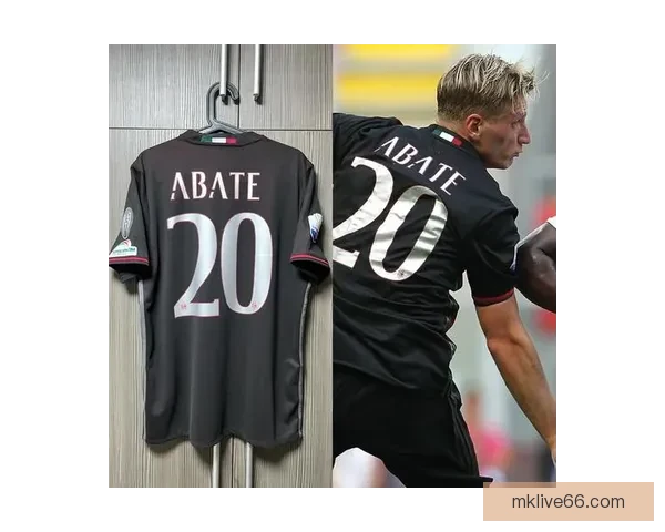 AC米兰2026至27赛季第三客场球衣曝光炭灰配粉红标识